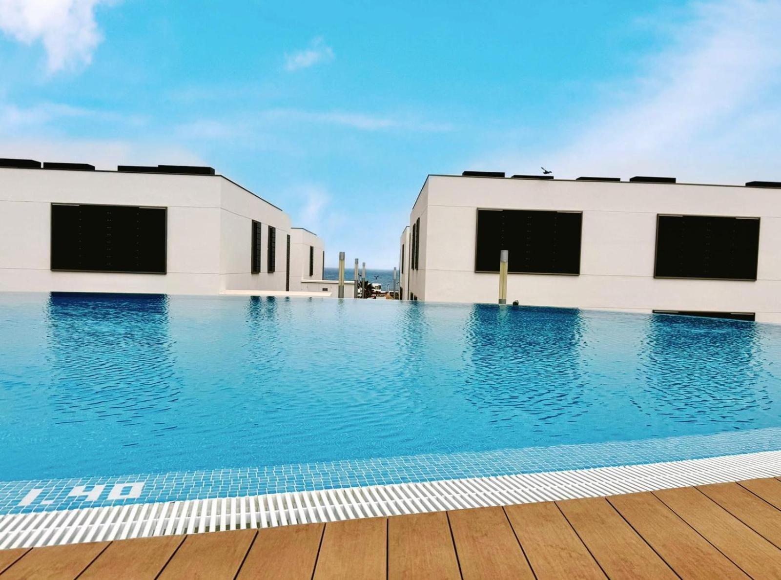 Abades Apartment Beach & Pool Exterior photo